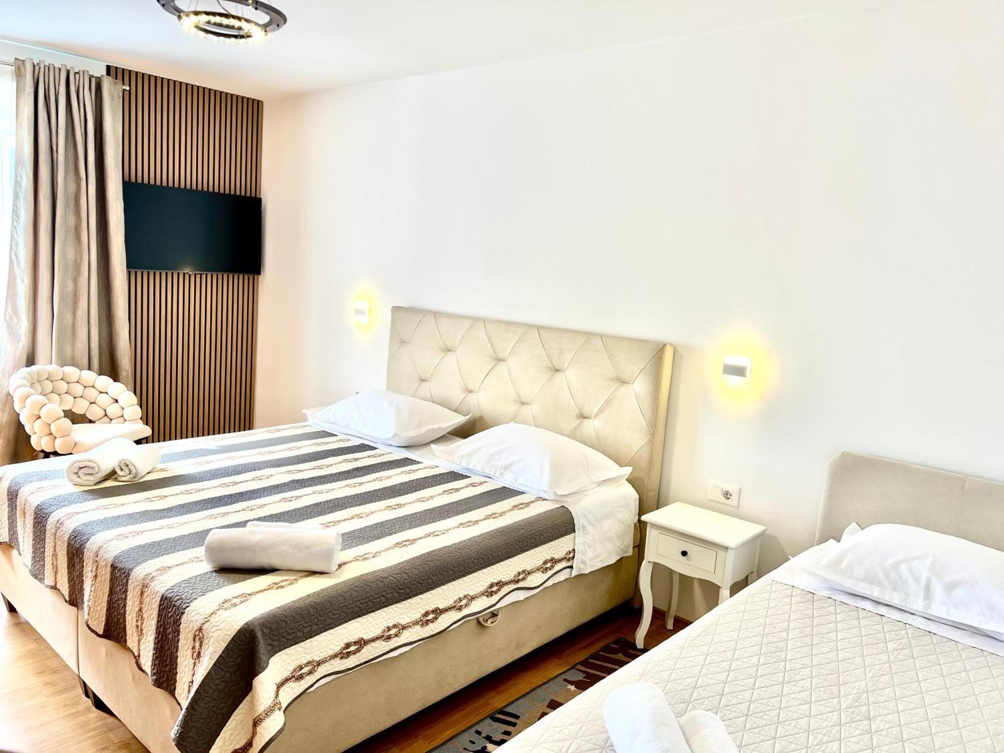 Holiday Resort Laura Zadar Exterior photo